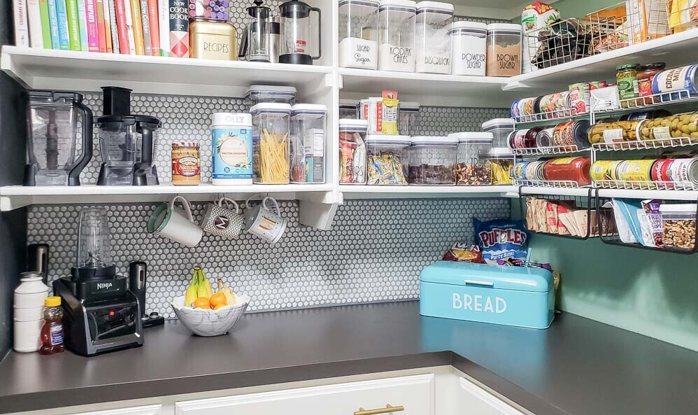 Organized kitchen cabinet
