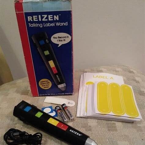 Reizen Talking Label Wand device with colorful buttons, accompanied by its packaging and an assortment of tactile labels.